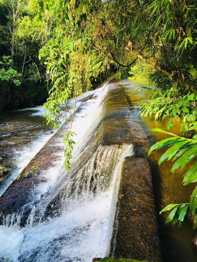 Pousada Sitio Portal Da Travessia วิสกอนจิ จิ เมาอา ภายนอก รูปภาพ