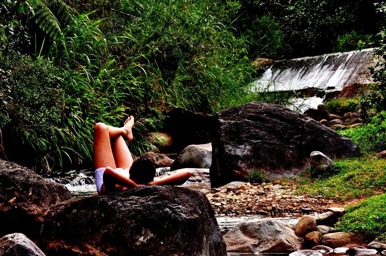 Pousada Sitio Portal Da Travessia วิสกอนจิ จิ เมาอา ภายนอก รูปภาพ